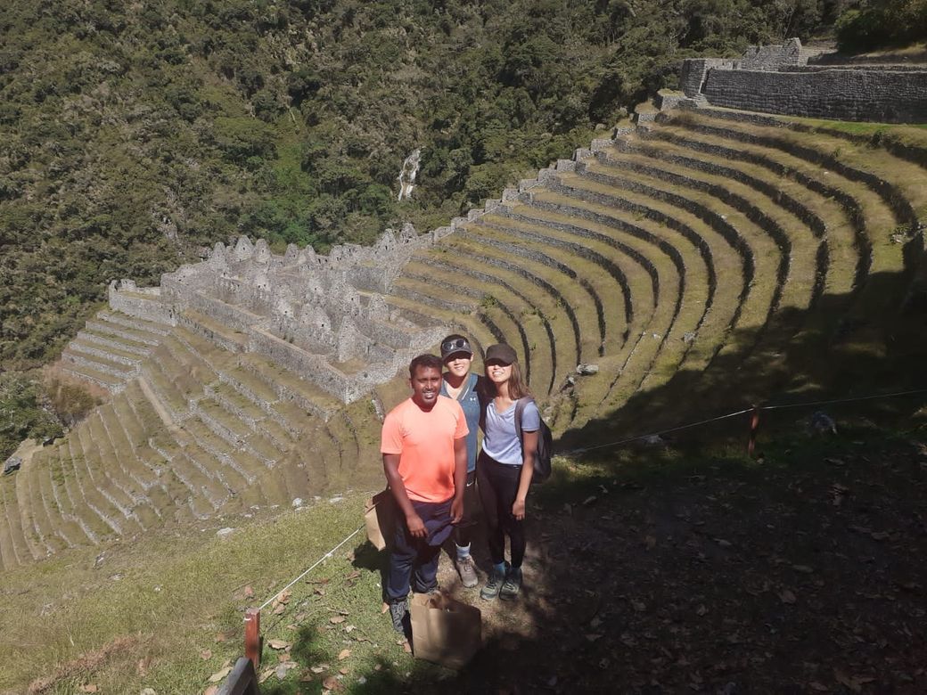 Travellers on the terraces of Wi&ntilde;ay Wayna